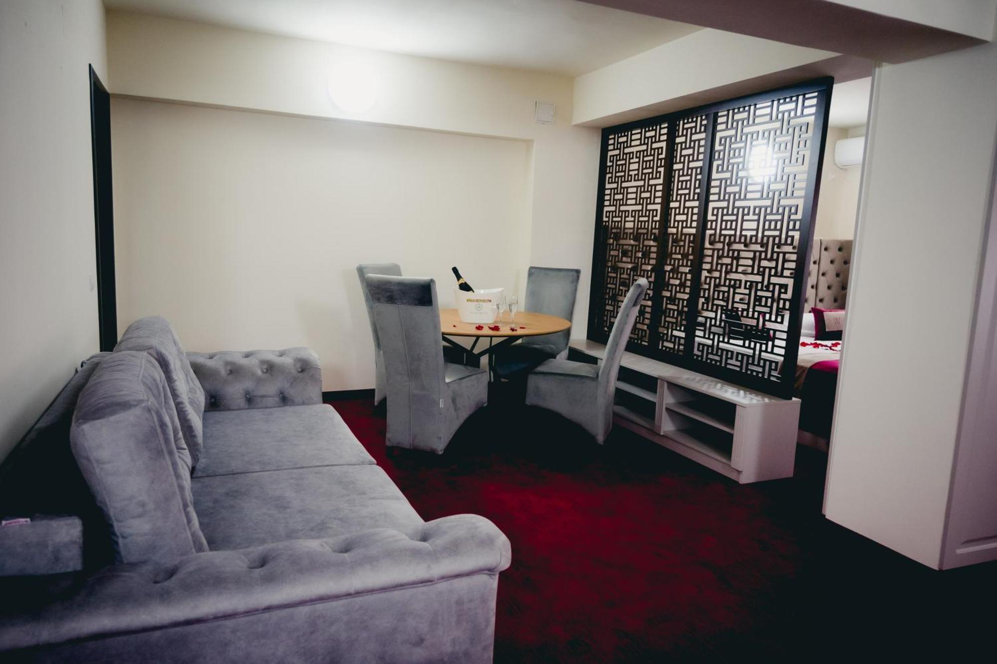 Hotel Valahia Targoviste Eksteriør bilde