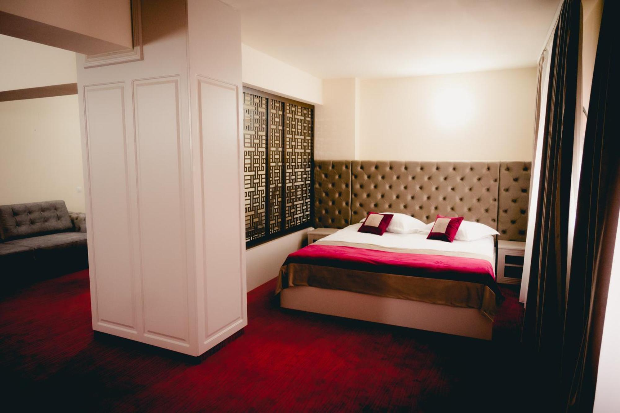 Hotel Valahia Targoviste Eksteriør bilde