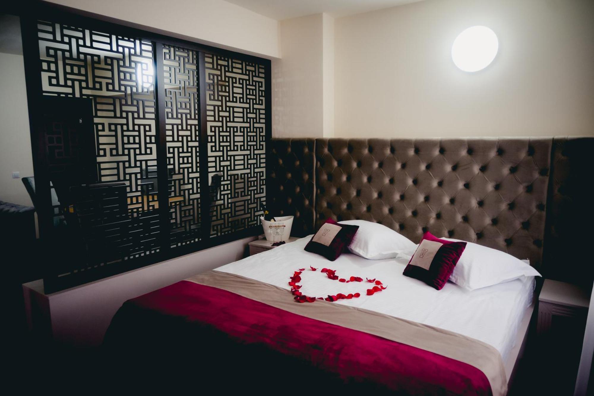 Hotel Valahia Targoviste Eksteriør bilde