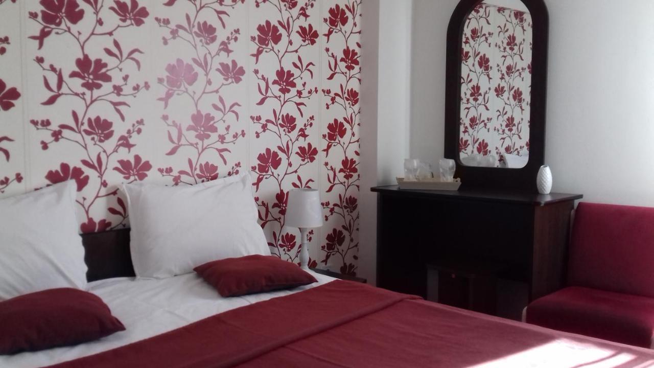 Hotel Valahia Targoviste Eksteriør bilde